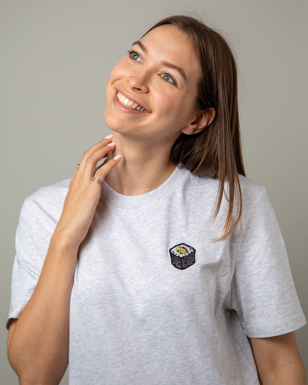 T-shirt ricamata "Maki"